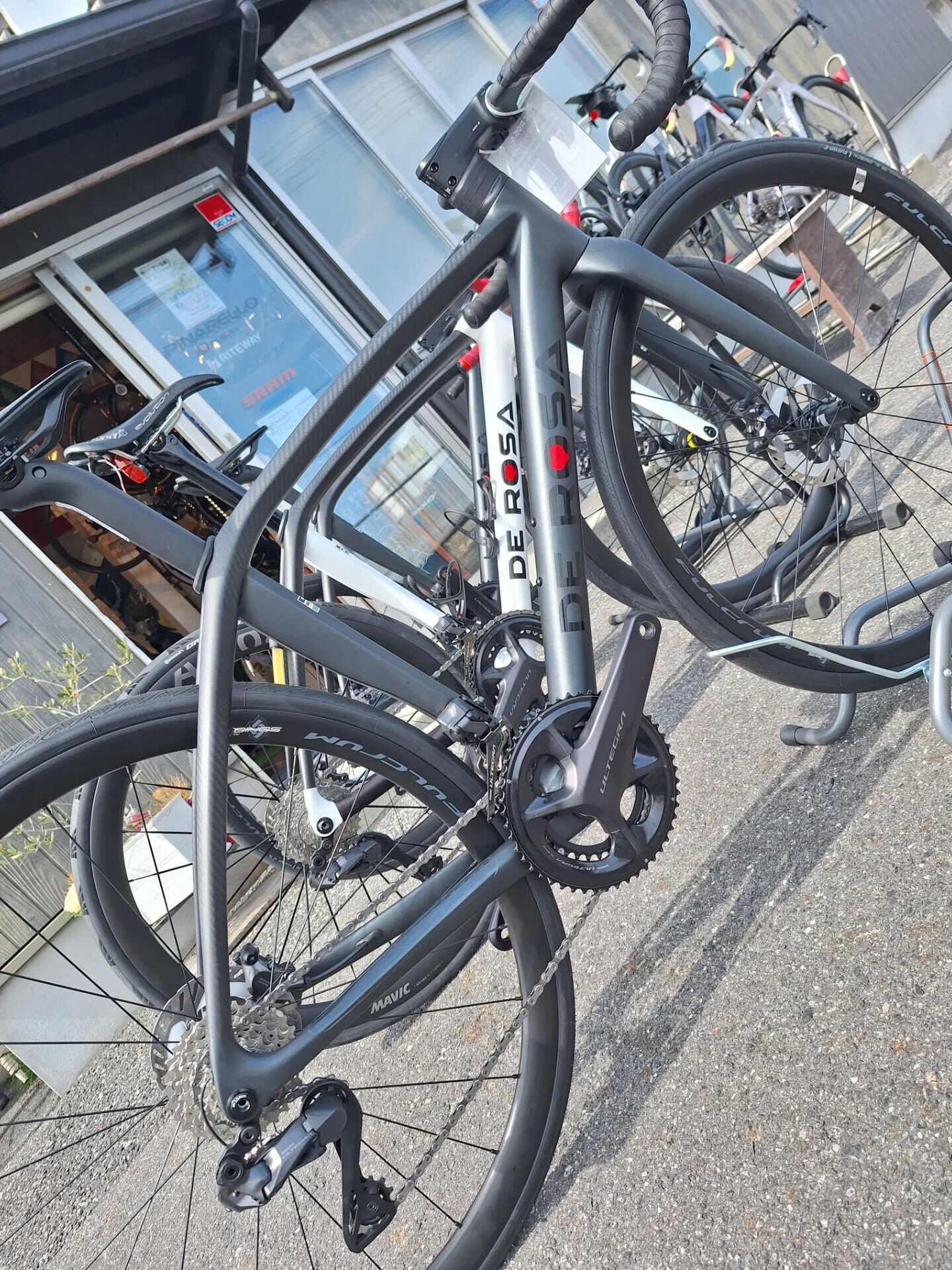 De rosaの新型IDOL試乗会開始しました！