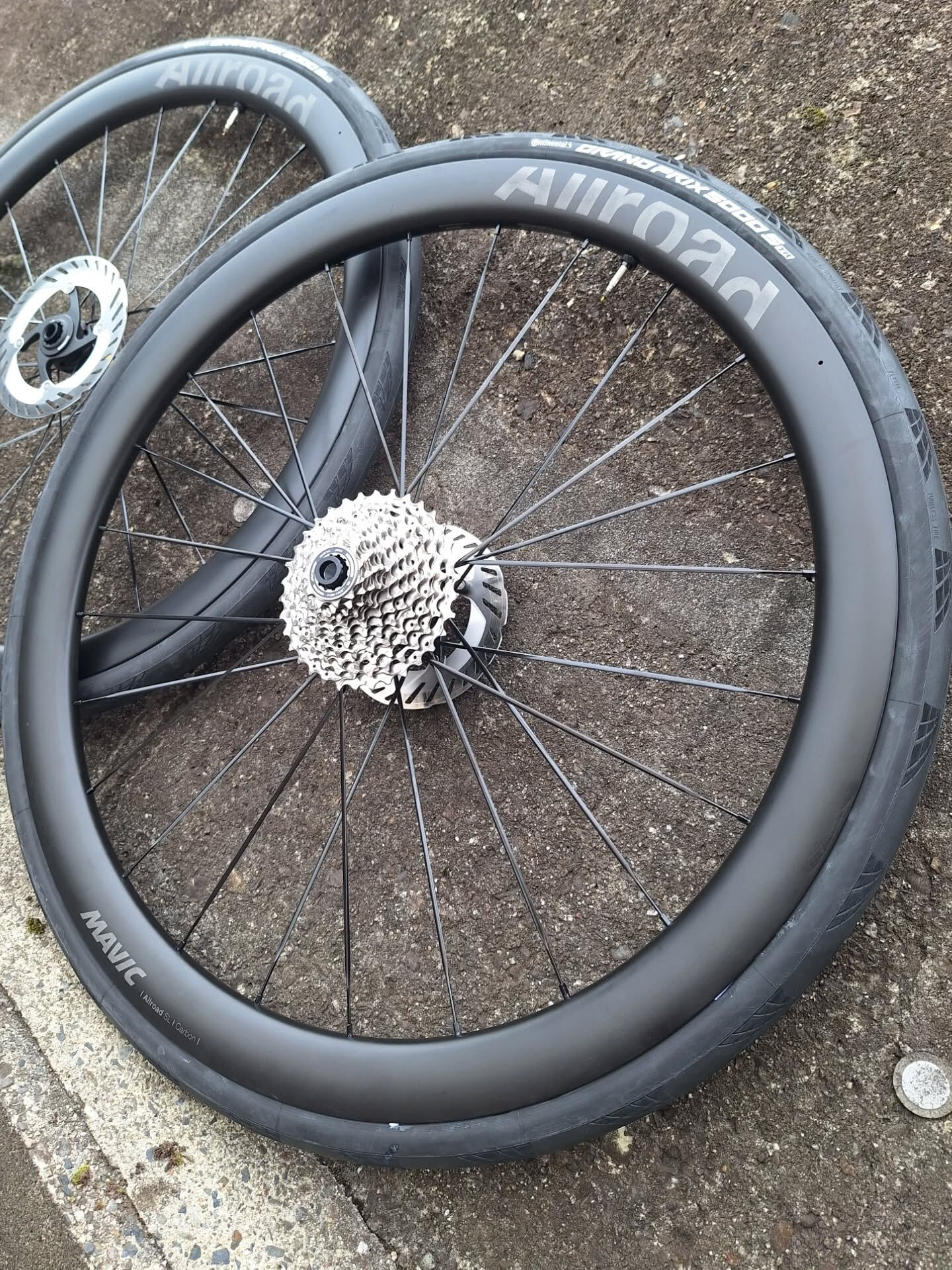 MAVICのALLROAD SL CARBONを新たに試乗ホ