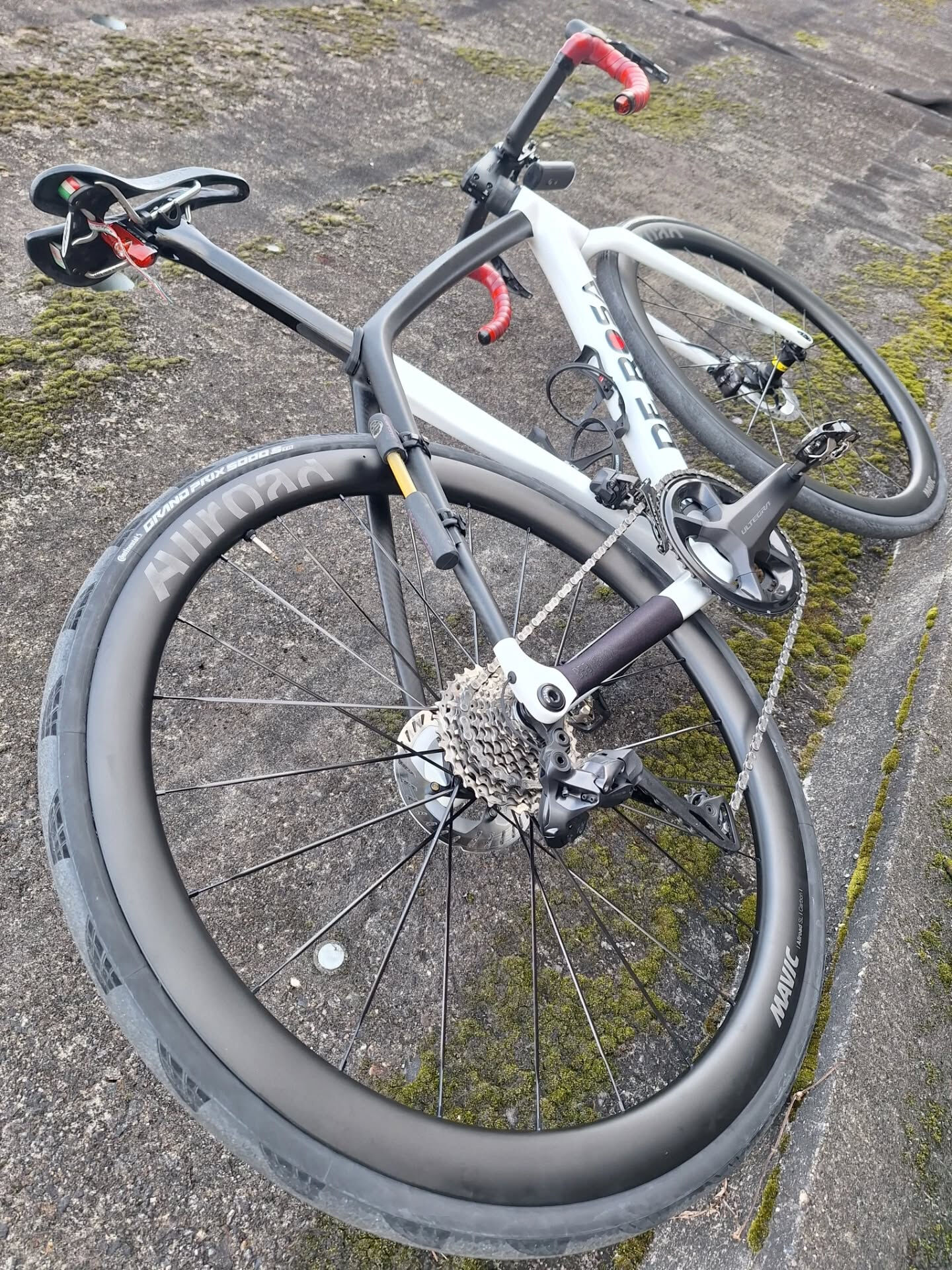 MAVICのALLROAD SL CARBONを新たに試乗ホ | ブログ | 滋賀のロード