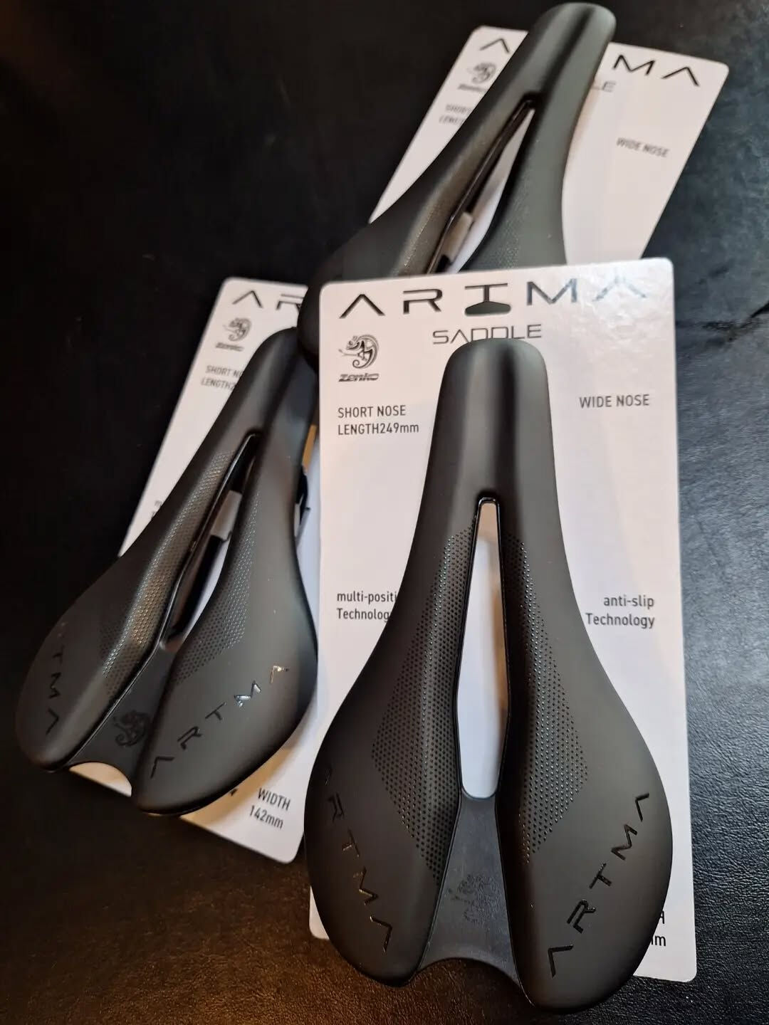 Team ZENKOのARTMAサドル再入荷しました！