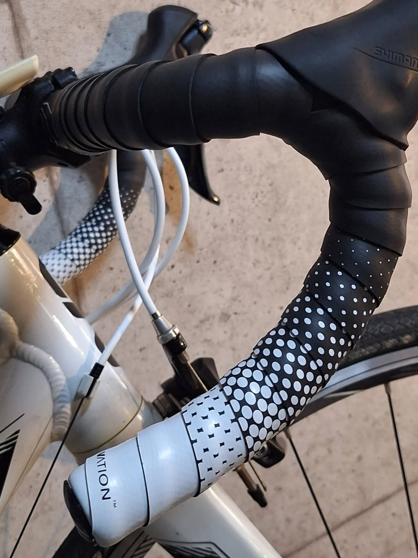 バーテープで性能も気分もリフレッシュ！