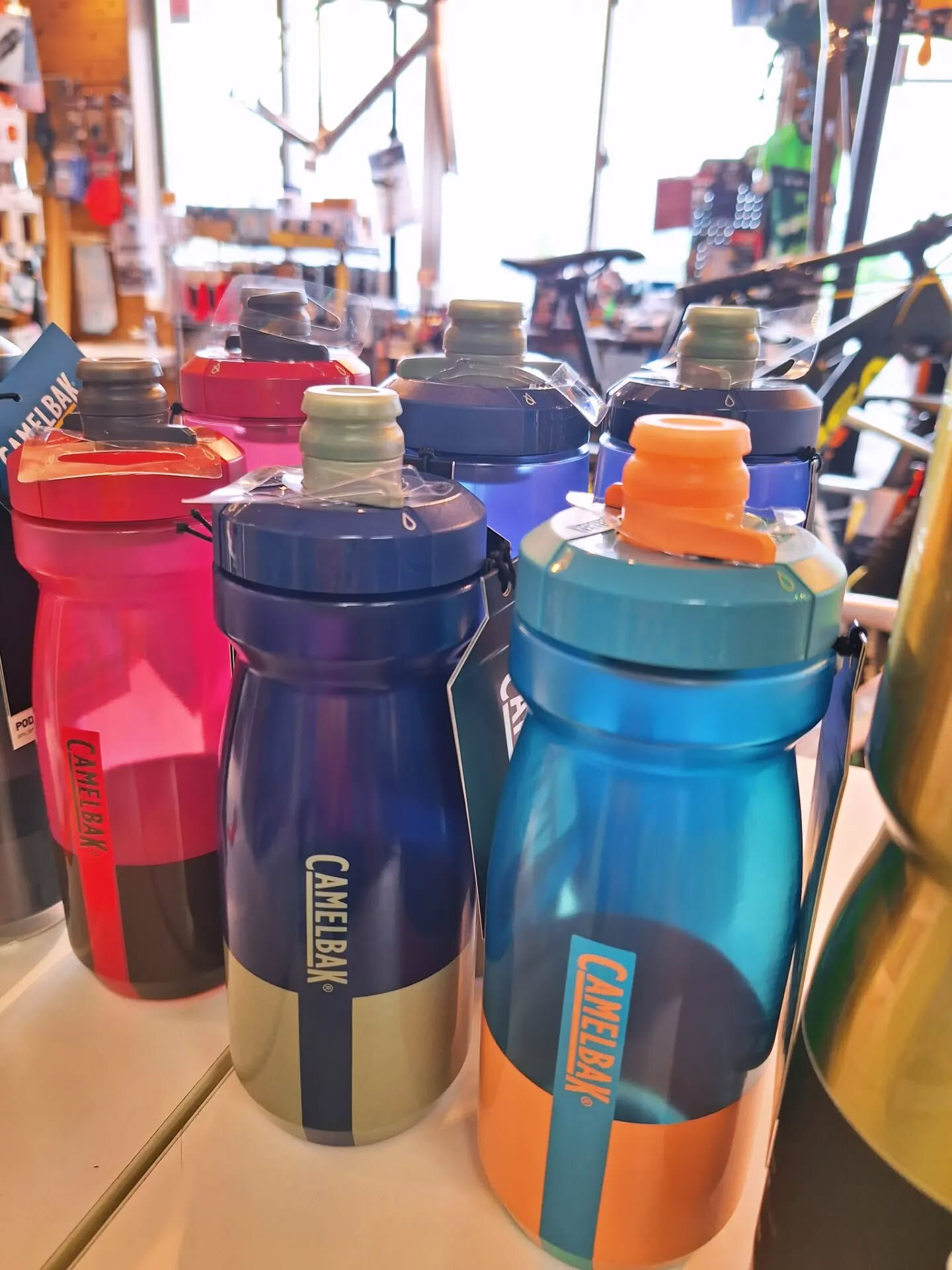 PODIUMボトルの新色入荷しました！
