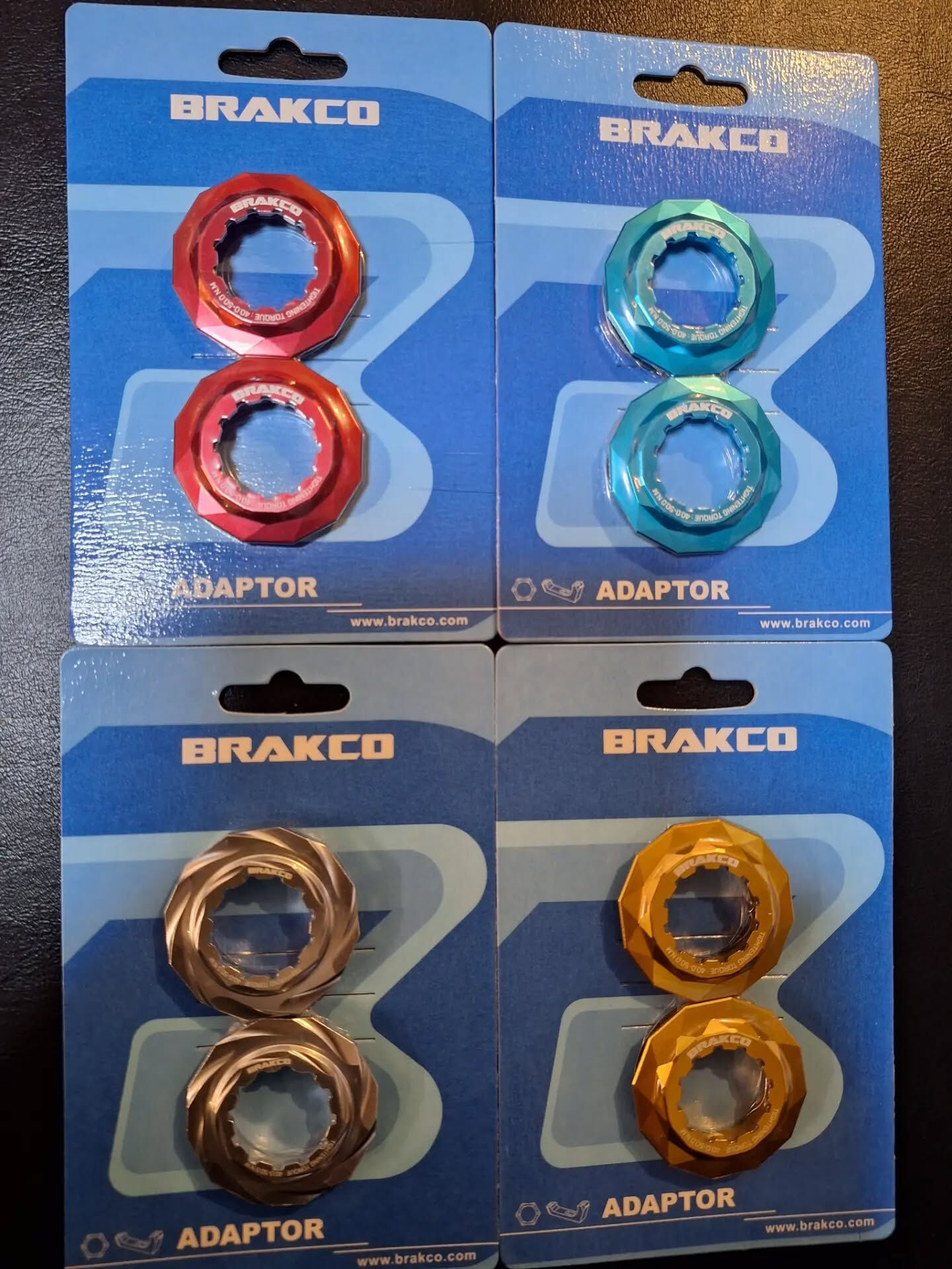 BRAKCOのカラフルなパーツが届きました