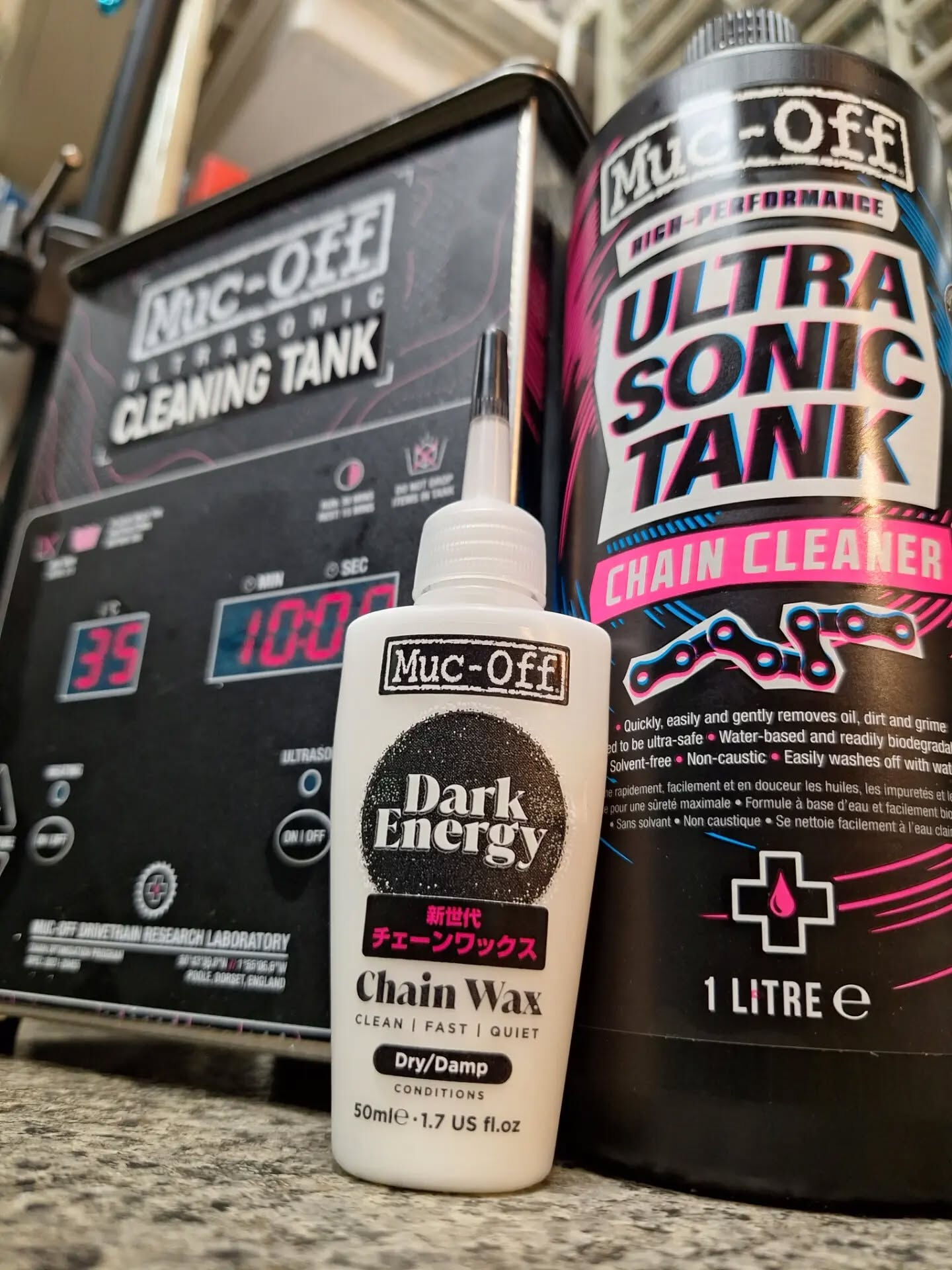 Muc-OffのDark Energy Chain Wax施